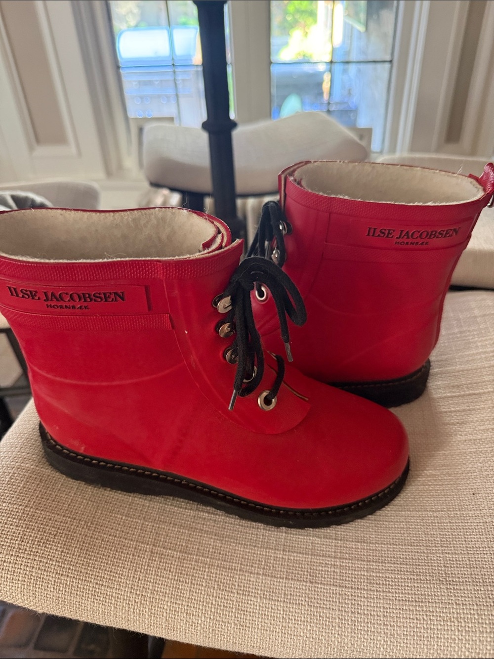 Ilse Jacobsen Red Lace-Up Shearling-Lined Boots